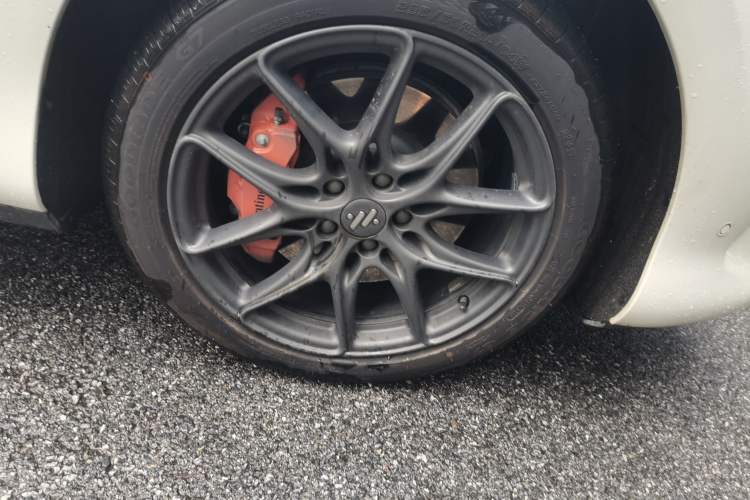 Used IM LS6 2025 Lingxi Intelligent Driving Edition Right Front Wheel Hub