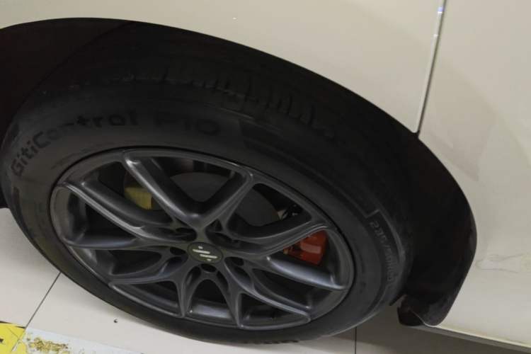 Used IM LS6 2025 Lingxi Intelligent Driving Edition Right Rear Wheel Hub