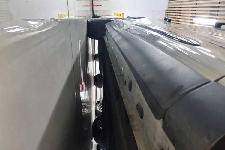 Used IM LS6 2025 Lingxi Intelligent Driving Edition Right Side Sill