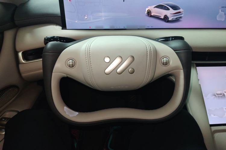 Used IM LS6 2025 Long-Range Lingxi Smart Enjoyment Edition Steering Wheel