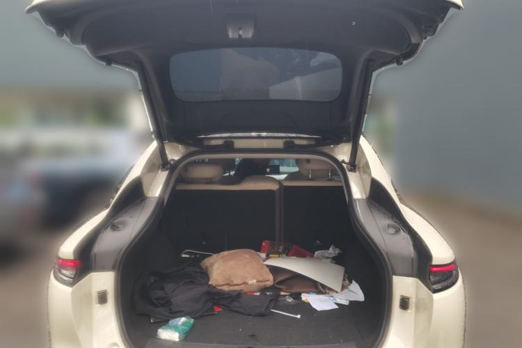 Used IM LS6 2025 Lingxi Intelligent Driving Edition Trunk