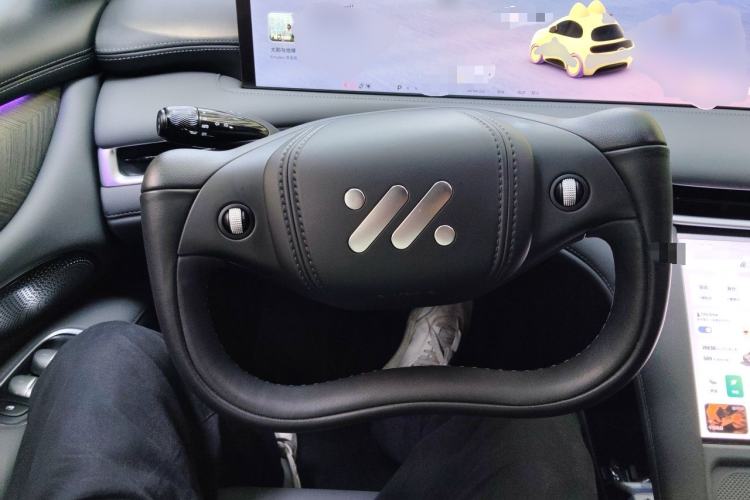 Used IM LS6 2025 Lingxi Intelligent Driving Edition Steering Wheel