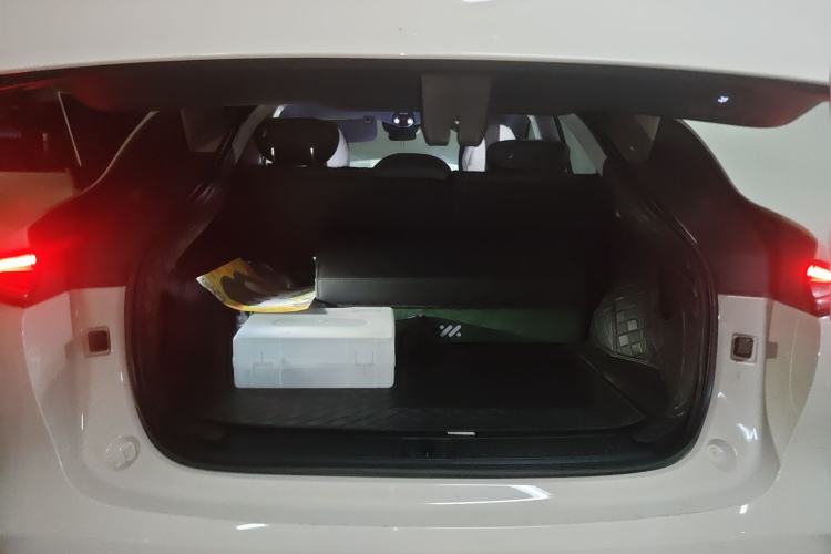 Used IM LS6 2025 Lingxi Intelligent Driving Edition Trunk