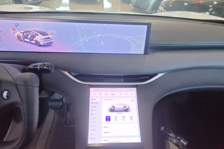 Used IM LS6 2025 Long-Range Lingxi Intelligent Driving Edition Audio And AC Panel
