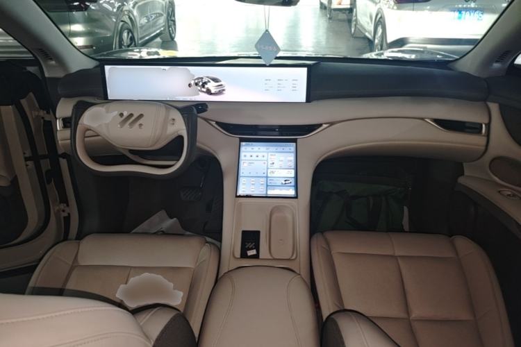 Used IM LS6 2025 Lingxi Intelligent Driving Edition Center Console