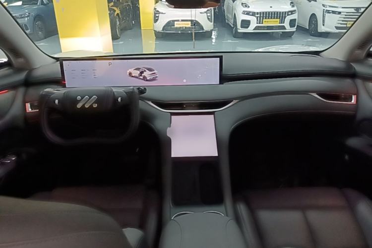 Used IM LS6 2025 Lingli Intelligent Driving Theater Edition Center Console