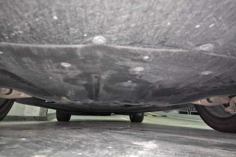 Used IM LS6 2025 Ultra-Powerful Lingxi Intelligent Enjoyment Edition Chassis Front