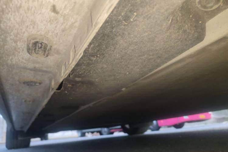 Used IM LS6 2025 Long-Range Lingxi Smart Enjoyment Edition Chassis Front Right