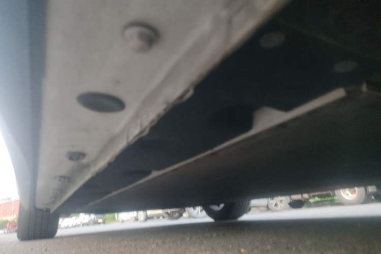 Used IM LS6 2025 Long-Range Lingxi Smart Enjoyment Edition Chassis Rear Left