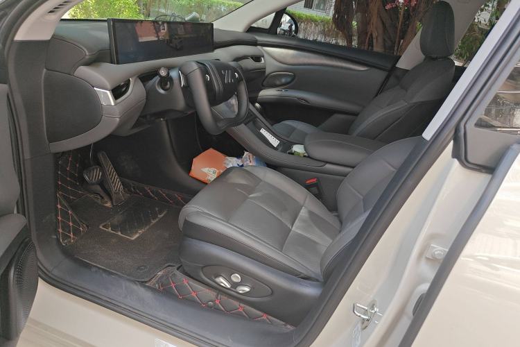 Used IM LS6 2025 Lingxi Intelligent Driving Edition Driver Seat