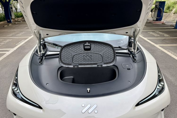 Used IM LS6 2025 Long-Range Lingxi Smart Enjoyment Edition Engine Bay