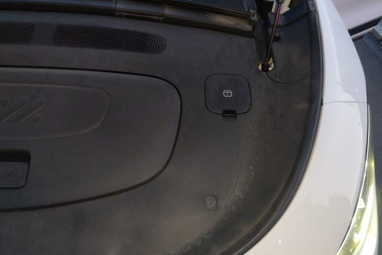Used IM LS6 2025 Lingxi Intelligent Driving Edition Engine Bay Left