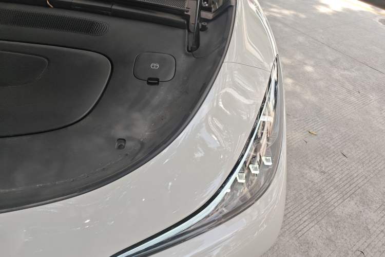 Used IM LS6 2025 Lingxi Intelligent Driving Edition Engine Bay Left