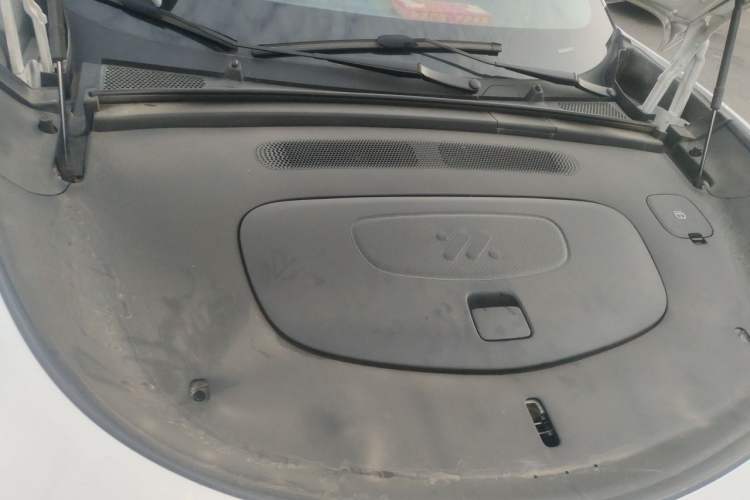 Used IM LS6 2025 Long-Range Lingxi Smart Enjoyment Edition Engine Bay Right