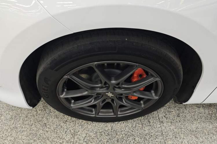 Used IM LS6 2025 Lingxi Intelligent Driving Edition Exterior 2