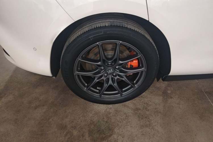 Used IM LS6 2025 Lingxi Intelligent Driving Edition Exterior 5