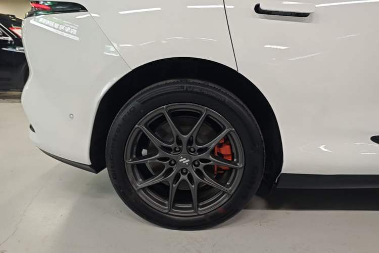 Used IM LS6 2025 Lingxi Intelligent Driving Edition Exterior 5