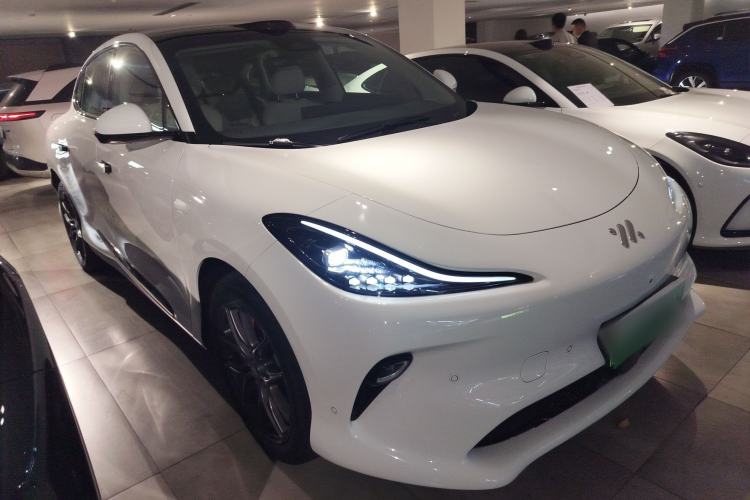 Used IM LS6 2025 Lingxi Intelligent Driving Edition Front Right 45 Deg
