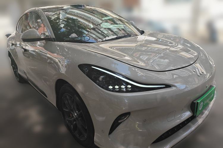 Used IM LS6 2025 Lingxi Intelligent Driving Edition Front Right 45 Deg