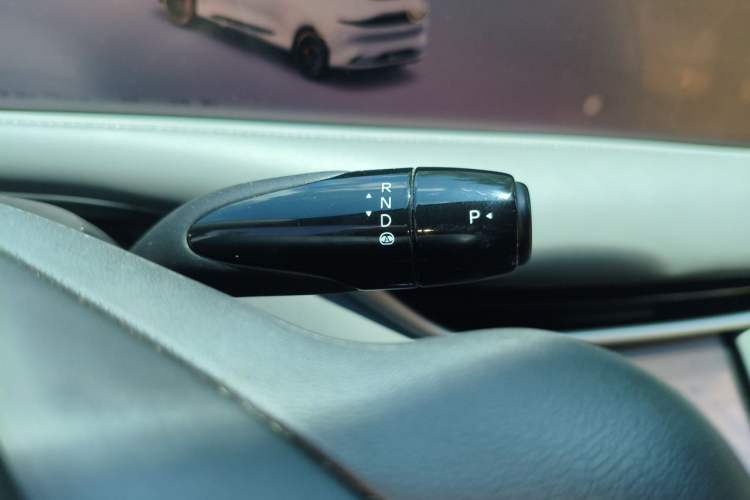 Used IM LS6 2025 Lingxi Intelligent Driving Edition Gear Lever