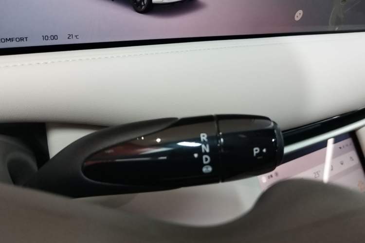Used IM LS6 2025 Lingxi Intelligent Driving Edition Gear Lever