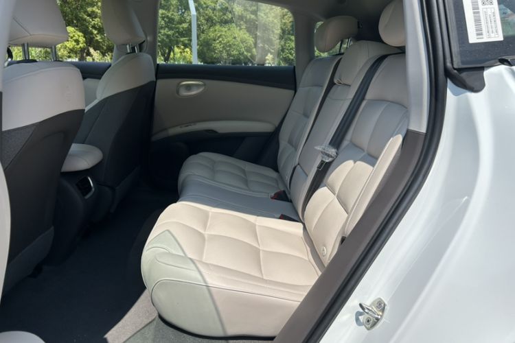 Used IM LS6 2025 Lingxi Intelligent Driving Edition Interior 2