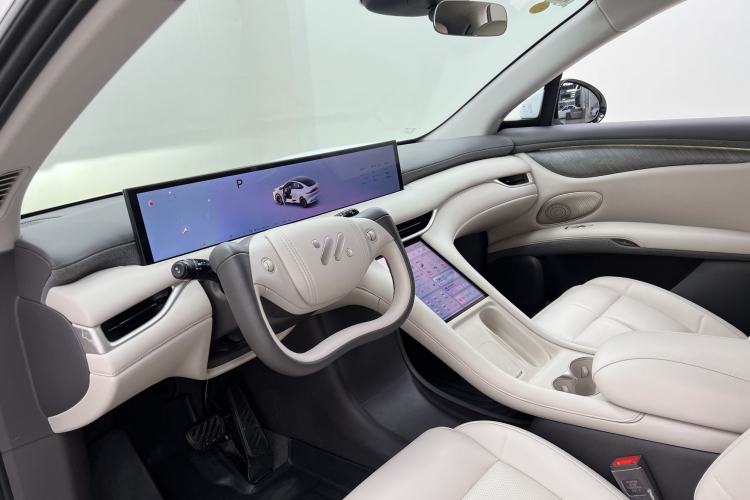 Used IM LS6 2025 Lingxi Intelligent Driving Edition Interior 4