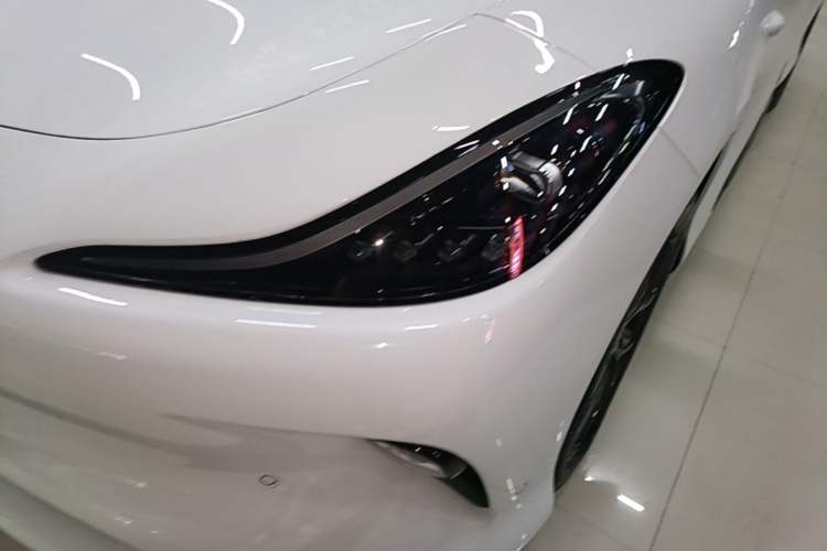 Used IM LS6 2025 Lingxi Intelligent Driving Edition Left Front Headlight