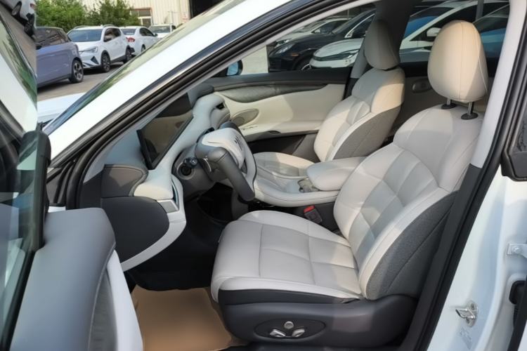 Used IM LS6 2025 Lingxi Intelligent Driving Edition Left Front Seat