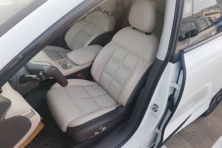 Used IM LS6 2025 Lingxi Intelligent Driving Edition Left Front Seat