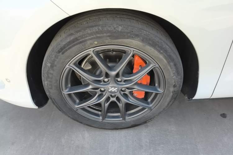 Used IM LS6 2025 Lingxi Intelligent Driving Edition Left Front Wheel Hub