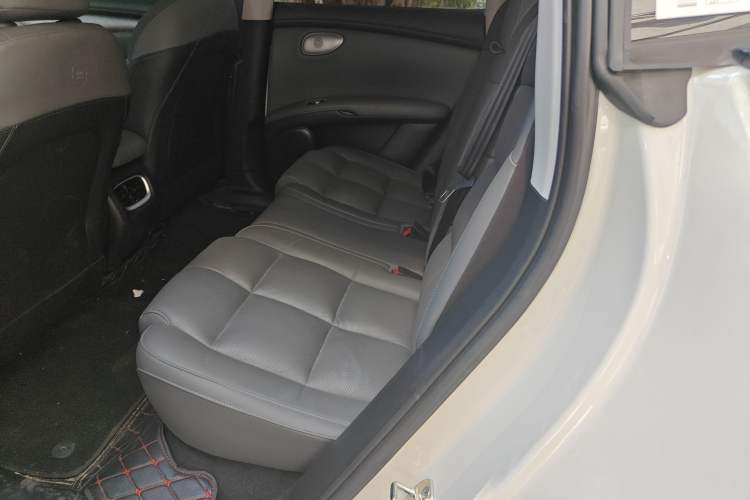 Used IM LS6 2025 Lingxi Intelligent Driving Edition Left Rear Seat