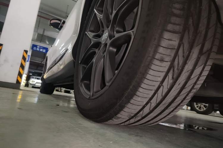 Used IM LS6 2025 Lingxi Intelligent Driving Edition Left Side Sill