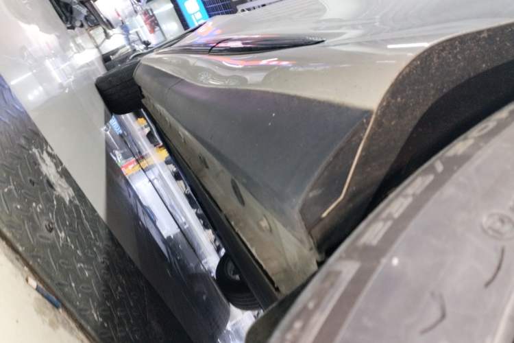 Used IM LS6 2025 Long-Range Lingxi Intelligent Driving Edition Left Side Sill