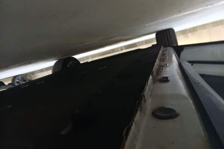 Used IM LS6 2025 Lingli Intelligent Driving Theater Edition Left Side Sill