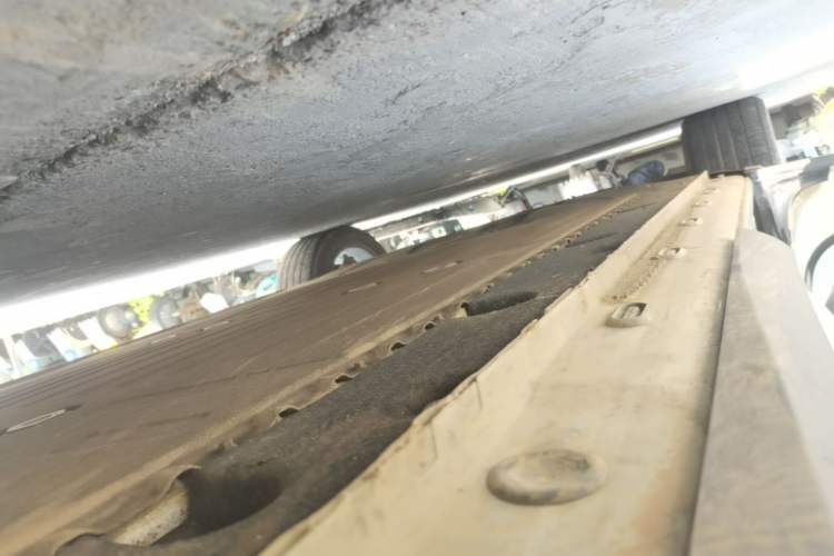 Used IM LS6 2025 Lingxi Intelligent Driving Edition Left Side Sill