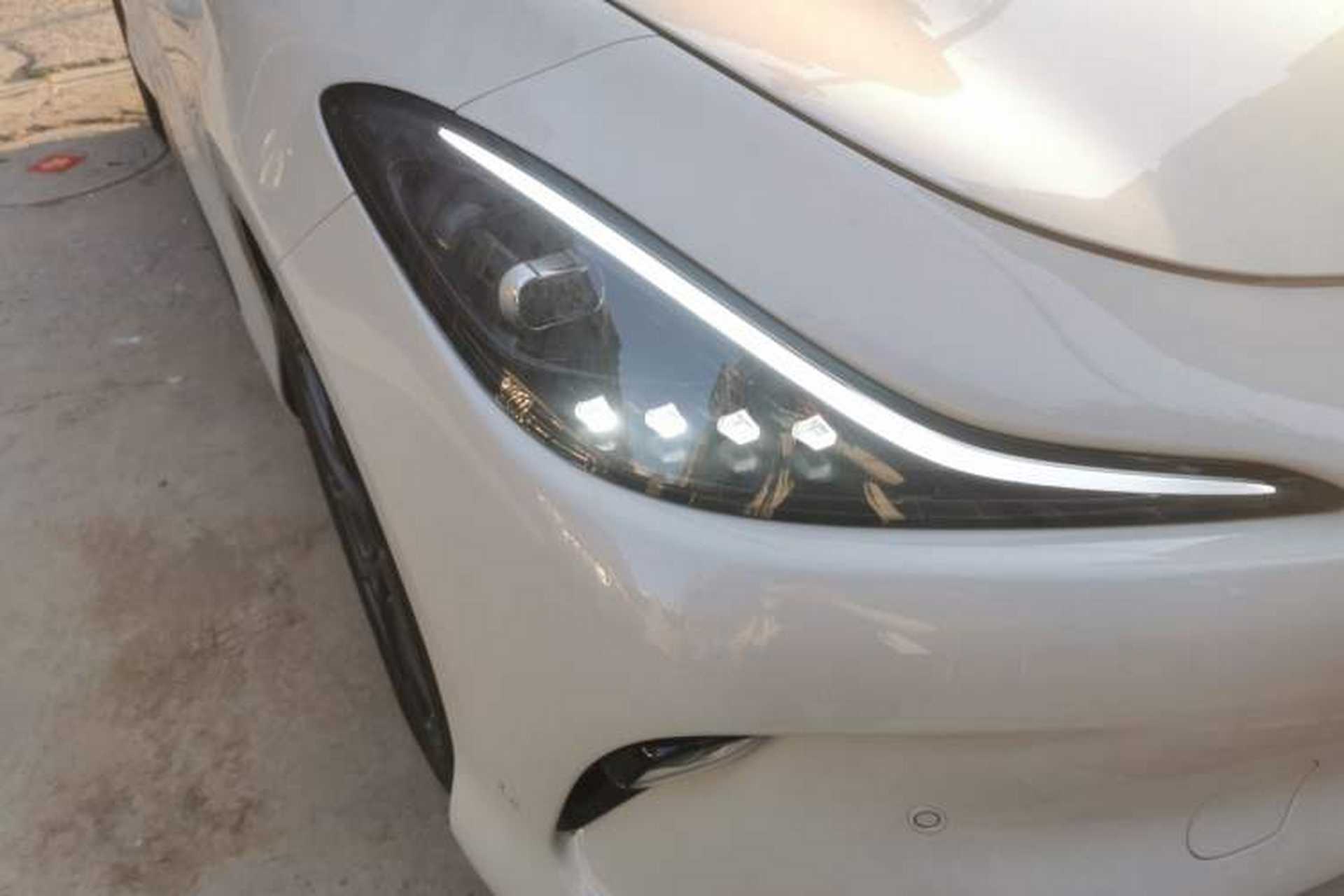 Used IM LS6 2025 Lingxi Intelligent Driving Edition Right Front Headlight