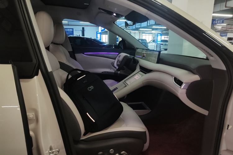 Used IM LS6 2025 Lingxi Intelligent Driving Edition Right Front Seat
