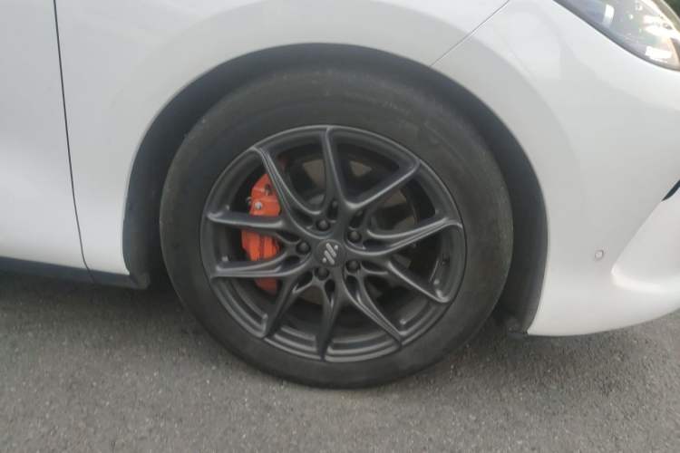 Used IM LS6 2025 Long-Range Lingxi Smart Enjoyment Edition Right Front Wheel Hub