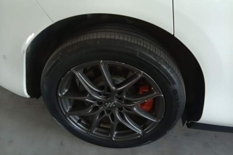 Used IM LS6 2025 Lingli Intelligent Driving Theater Edition Right Rear Wheel Hub
