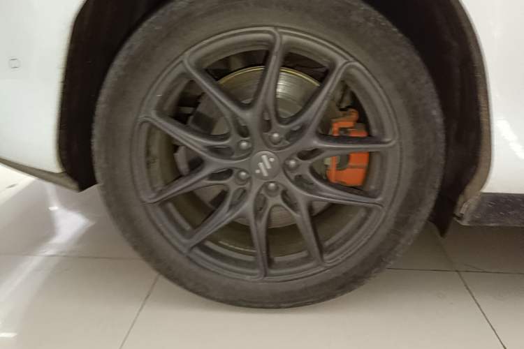 Used IM LS6 2025 Lingli Intelligent Driving Theater Edition Right Rear Wheel Hub