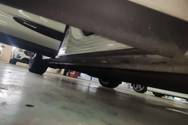 Used IM LS6 2025 Lingxi Intelligent Driving Edition Right Side Sill