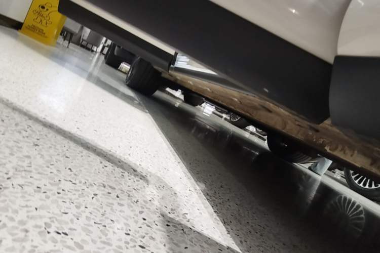 Used IM LS6 2025 Long-Range Lingxi Smart Enjoyment Edition Right Side Sill