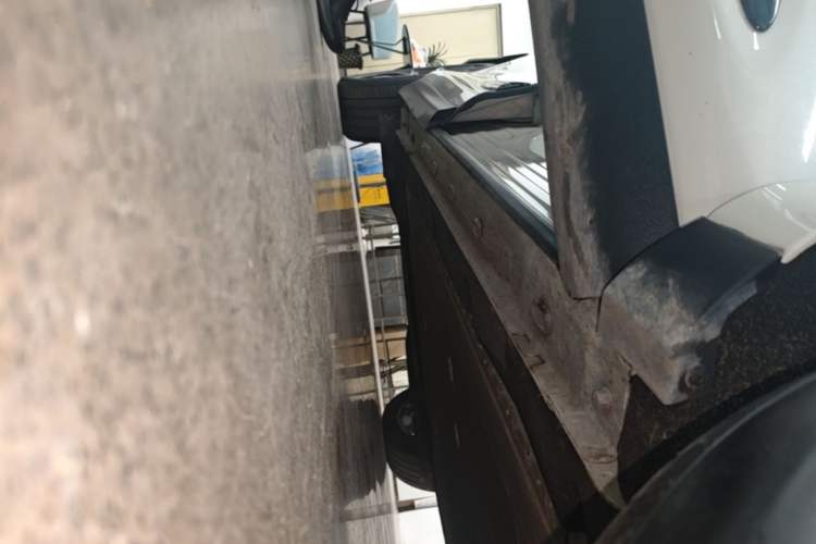 Used IM LS6 2025 Lingxi Intelligent Driving Edition Right Side Sill