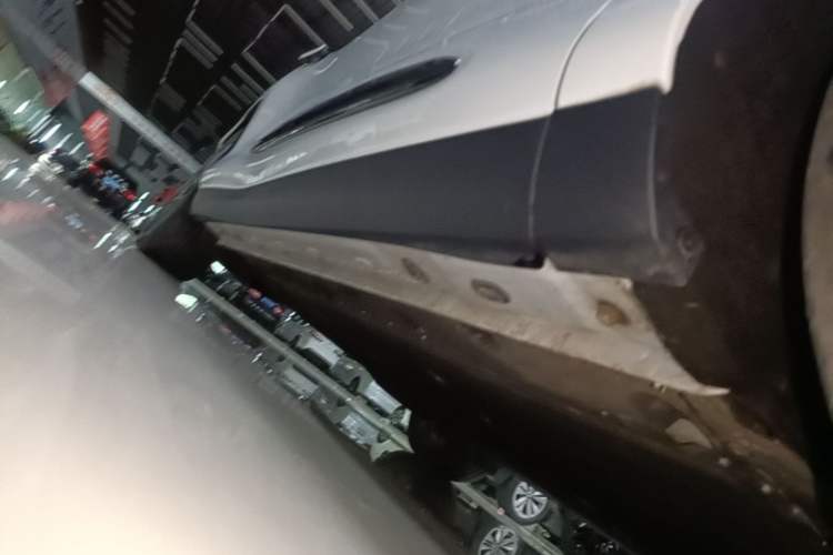 Used IM LS6 2025 Lingxi Intelligent Driving Edition Right Side Sill