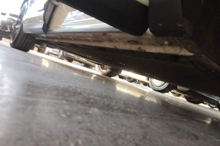 Used IM LS6 2025 Lingxi Intelligent Driving Edition Right Side Sill