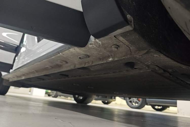 Used IM LS6 2025 Lingxi Intelligent Driving Edition Right Side Sill