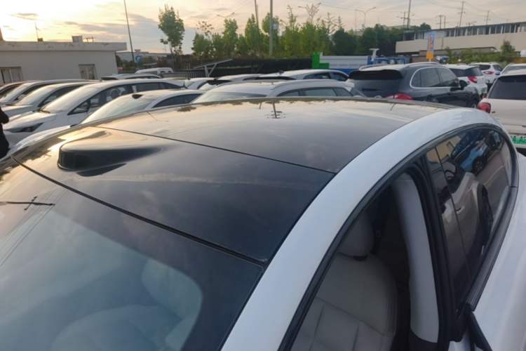 Used IM LS6 2025 Lingxi Intelligent Driving Edition Roof