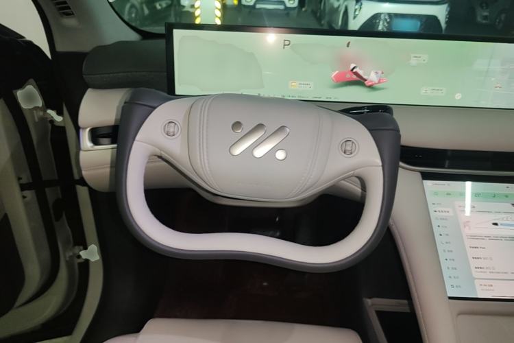 Used IM LS6 2025 Lingxi Intelligent Driving Edition Steering Wheel