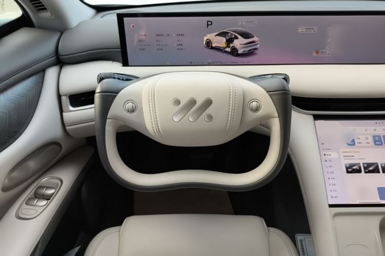 Used IM LS6 2025 Lingxi Intelligent Driving Edition Steering Wheel